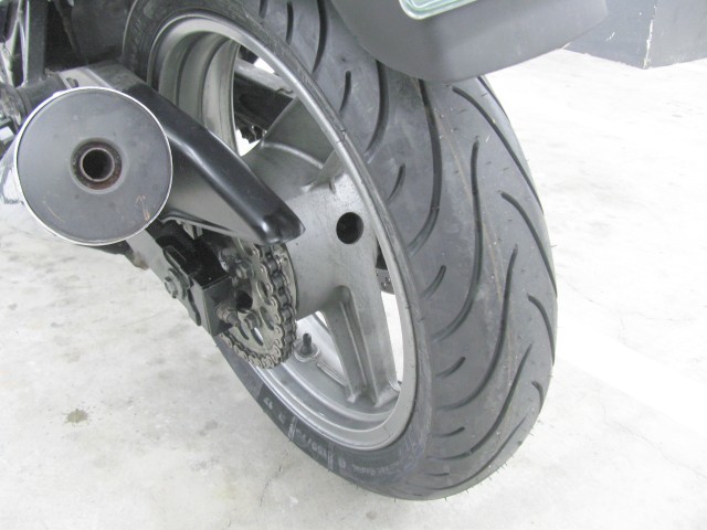 タイヤ「MICHELIN PILOT STREET RADIAL」: 俺とバイクとEX-4